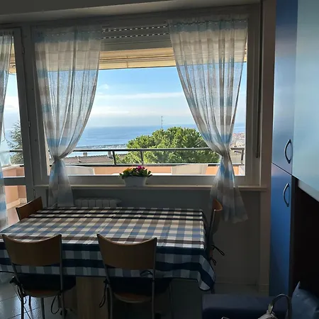 Apartment Vip - Sea View - Pool & Tennis - Free Parking *